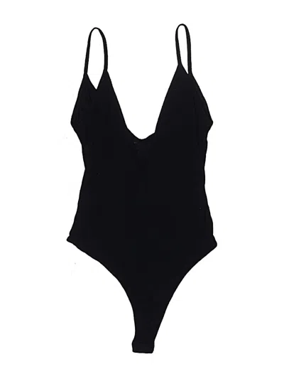 Pre-owned Prettylittlething Bodysuit In Black