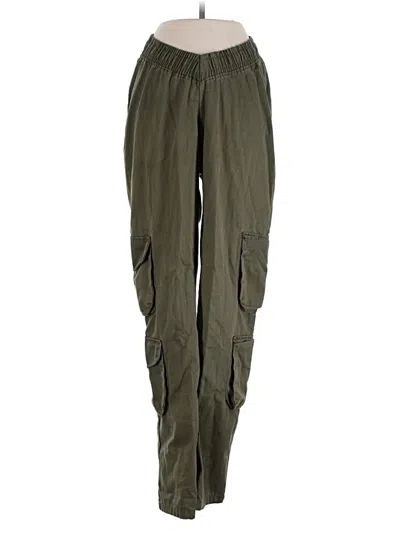 Pre-owned Prettylittlething Cargo Pants In Green