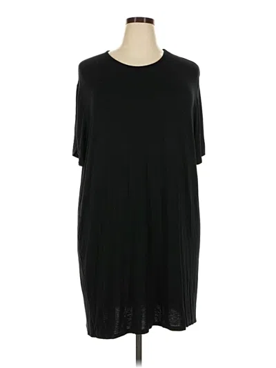 Pre-owned Prettylittlething Casual Dress In Black