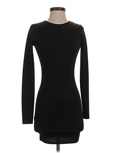 Pre-owned Prettylittlething Casual Dress In Black