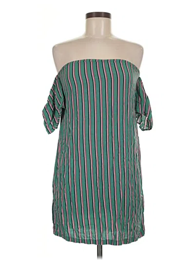 Pre-owned Prettylittlething Casual Dress In Green