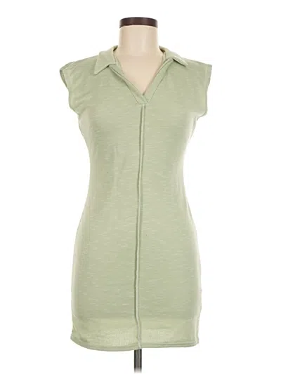 Pre-owned Prettylittlething Casual Dress In Green
