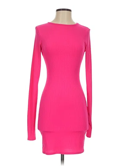 Prettylittlething Casual Dress In Pink
