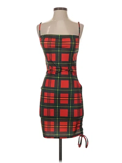 Pre-owned Prettylittlething Casual Dress In Red