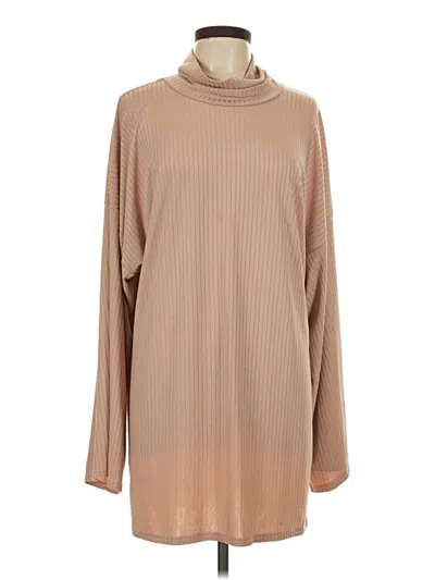 Pre-owned Prettylittlething Casual Dress In Tan