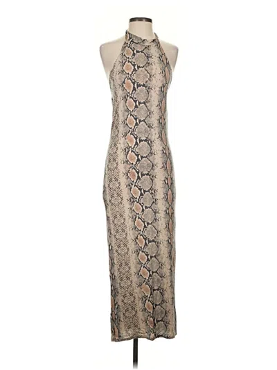 Pre-owned Prettylittlething Casual Dress In Tan