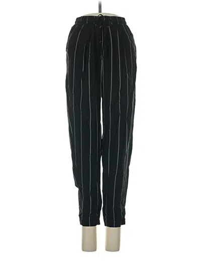 Pre-owned Prettylittlething Casual Pants In Black