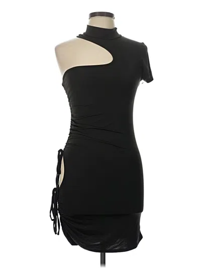 Pre-owned Prettylittlething Cocktail Dress In Black