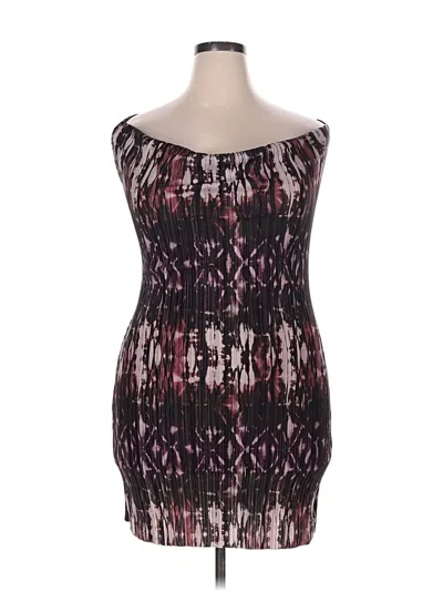 Pre-owned Prettylittlething Cocktail Dress In Burgundy