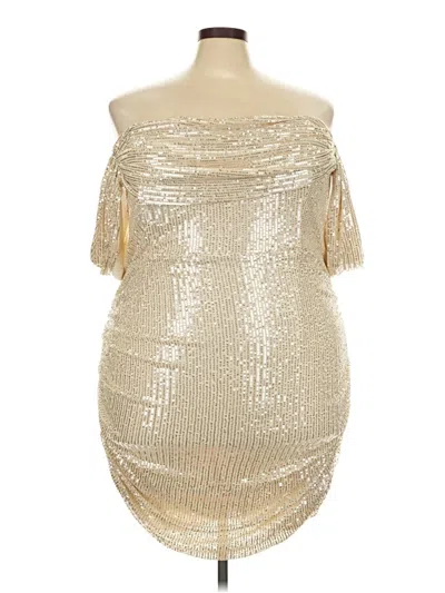 Pre-owned Prettylittlething Cocktail Dress In Gold