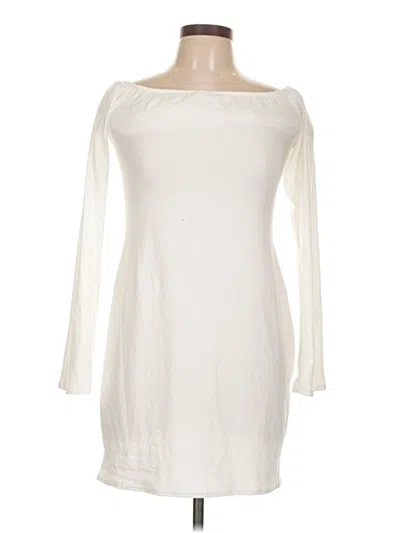 Pre-owned Prettylittlething Cocktail Dress In Ivory
