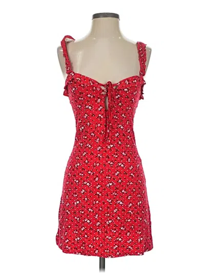 Pre-owned Prettylittlething Cocktail Dress In Red