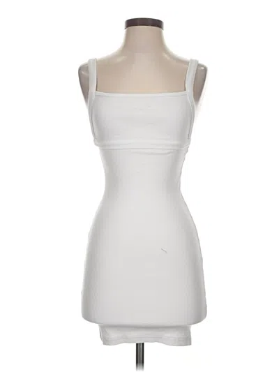 Pre-owned Prettylittlething Cocktail Dress In White