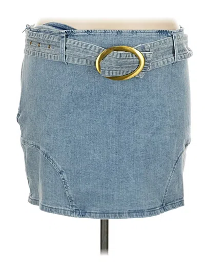 Pre-owned Prettylittlething Denim Skirt In Blue