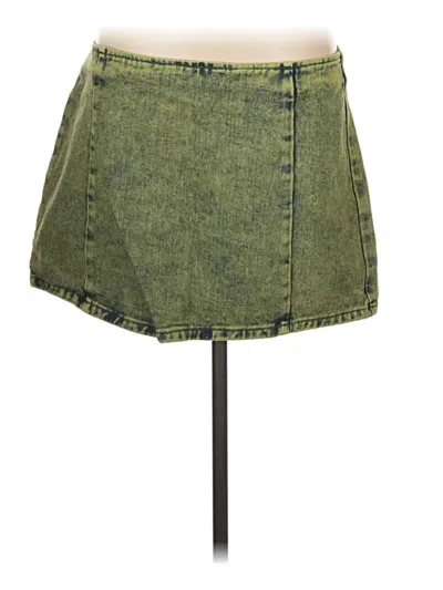 Pre-owned Prettylittlething Denim Skirt In Green