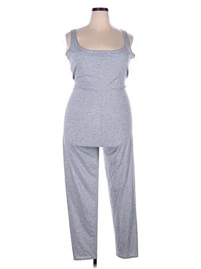 Pre-owned Prettylittlething Jumpsuit In Gray