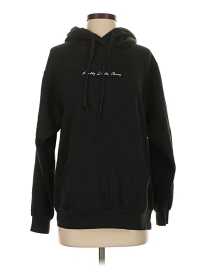 Pre-owned Prettylittlething Pullover Hoodie In Black