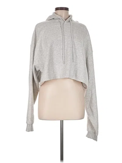 Pre-owned Prettylittlething Pullover Hoodie In Gray