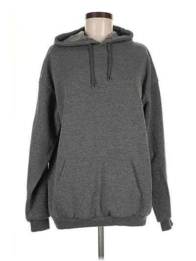 Pre-owned Prettylittlething Pullover Hoodie In Gray