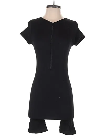 Pre-owned Prettylittlething Romper In Black