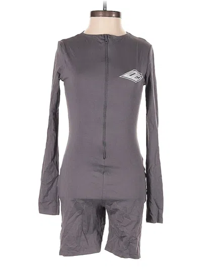 Pre-owned Prettylittlething Romper In Gray