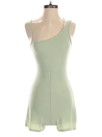 Pre-owned Prettylittlething Romper In Green