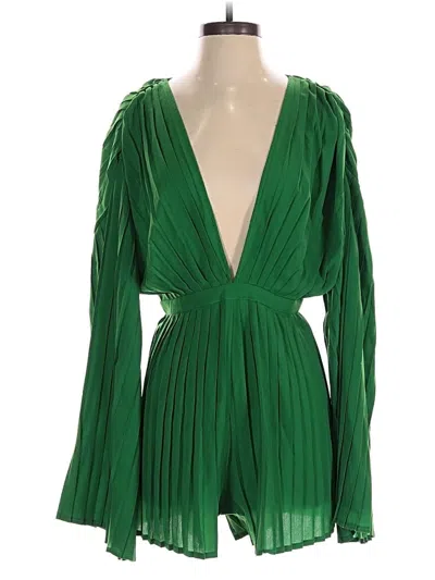 Pre-owned Prettylittlething Romper In Green