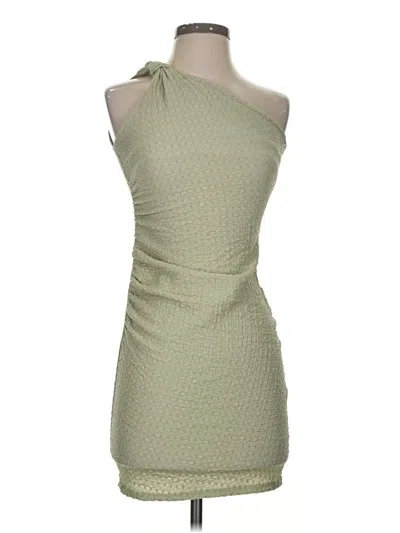 Pre-owned Prettylittlething Tank Top Green One Shoulder Neckline Tops