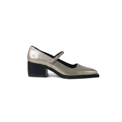 Prev Women's Neutrals Julia - Champagne In White