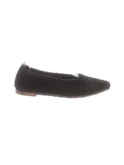 Pre-owned Preventi Flats In Black