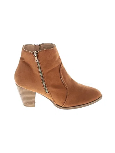 Pre-owned Primark Ankle Boots In Tan