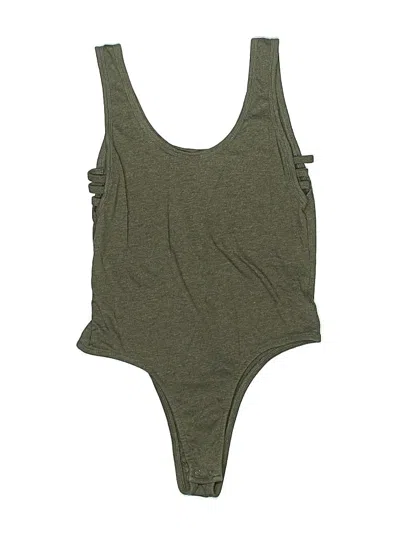 Pre-owned Primark Bodysuit In Green