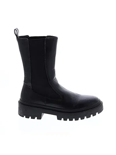 Pre-owned Primark Boots In Black