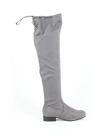 Pre-owned Primark Boots In Gray