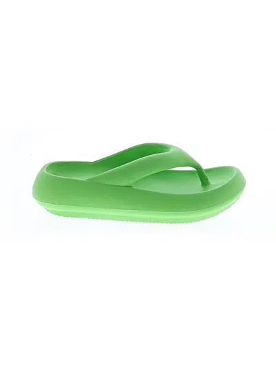 Pre-owned Primark Sandals In Green