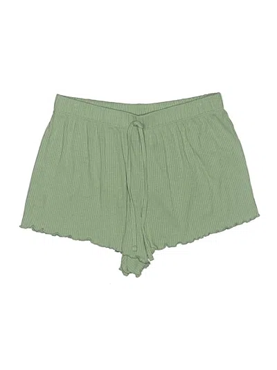 Pre-owned Primark Shorts In Green