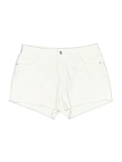 Pre-owned Primark Shorts In Ivory