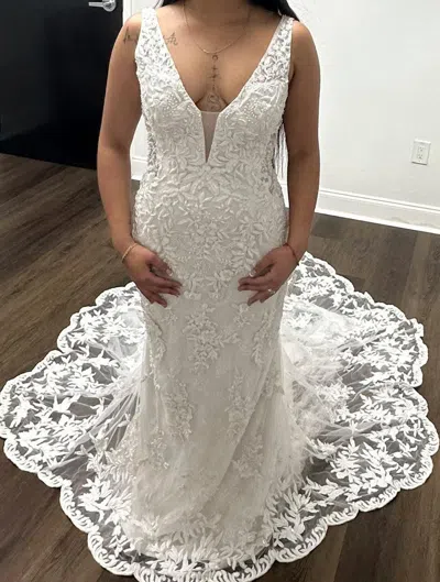 Primavera Couture 11109 Sleeveless Fitted V-neckline Wedding Gown In White