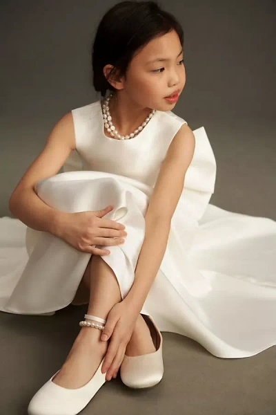 Princess Daliana Pearl Flower Girl Flats In White