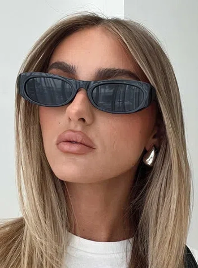 Princess Polly Bad Girl Sunglasses In Black