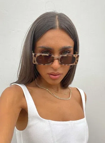 Princess Polly Cahill Sunglasses Milky In Tort