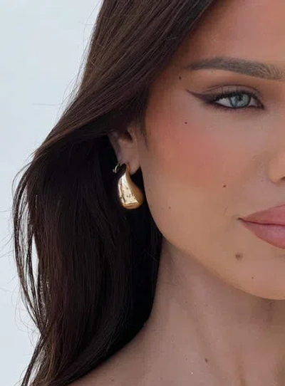 Princess Polly Dazzling Teardrop Earring In Gold
