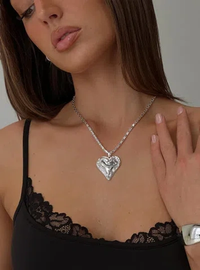 Princess Polly Fascinated Heart Pendant Necklace In Silver