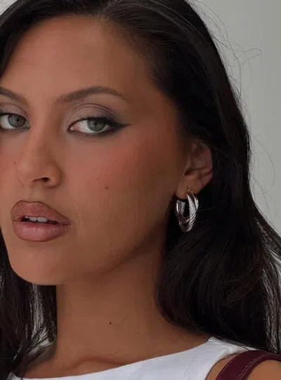Princess Polly Lower Impact Sweet Deal Linked Earrings