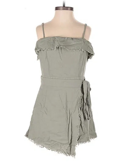 Pre-owned Princess Polly Romper In Gray
