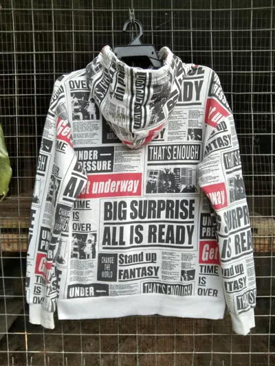 Pre-owned Print All Over Me Men's Hoodie All Over Print (size Medium)