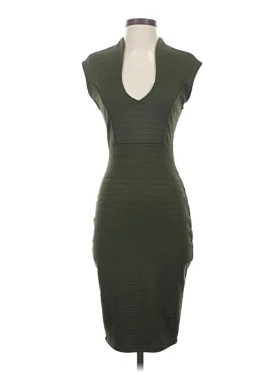 Pre-owned Privy Cocktail Dress In Green