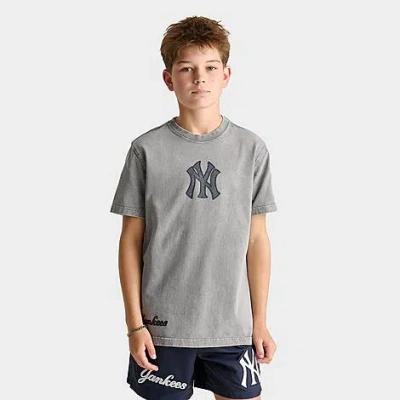 Pro Standard Big Kids New York Yankees Mlb Washed Jewels T-shirt In Gray