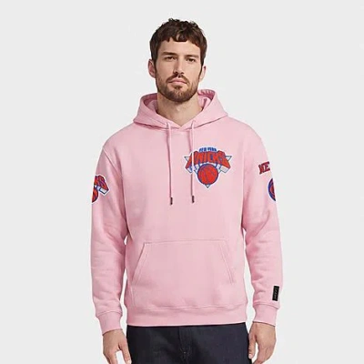 Pro Standard Men's New York Knicks Nba Classics Chenille Pullover Hoodie In Pink