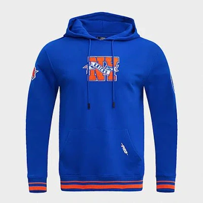 Pro Standard Men's New York Knicks Nba Team Pennants Fleece Pullover Hoodie In Blue